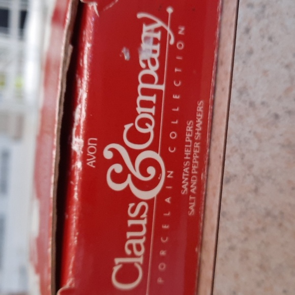 NIB Avon S&P shakers - Picture 3 of 7